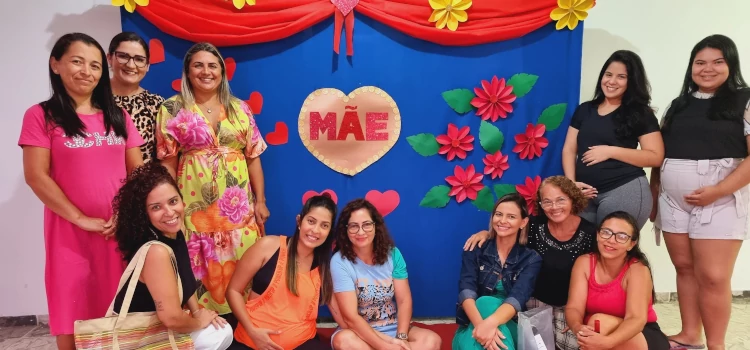 mães